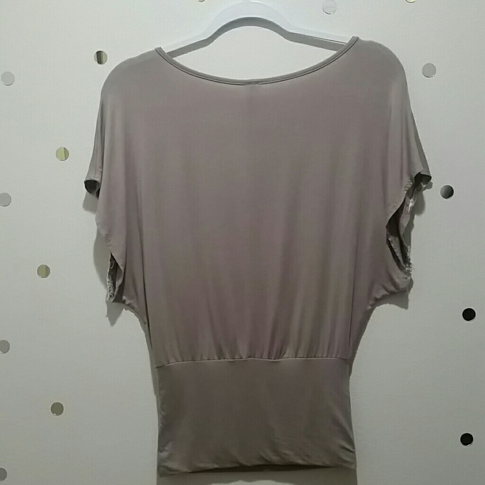 Gray Short-Sleeve Top - Picture 2 of 4